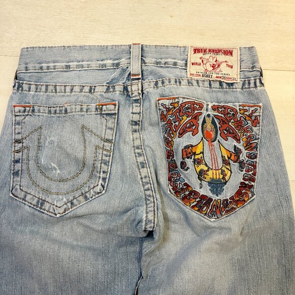 Vintage True Religion Men's Buddha Light-Wash Denim Bobby Jeans Size 34 W 33 L
